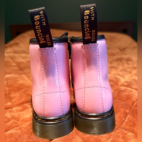 Toddler Girl Dr. Martens Boots - Picture 3 of 7